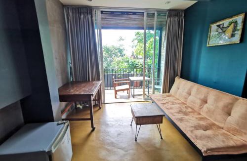 Wua Lai Hotel | L'NER chiang mai