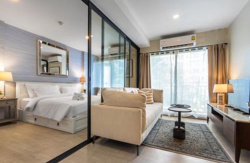 Hua Hin Apartment | la Casita Hua Hin by J&P