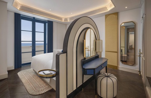 An Thoi Resort | La Festa Phu Quoc, Curio Collection By Hilton