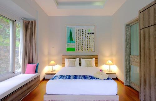 West Manggarai Villa | La Quoriena Botanical Villa & Cafe'