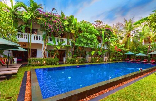 Wat Bo Area Hotel | La Residence WatBo Hotel