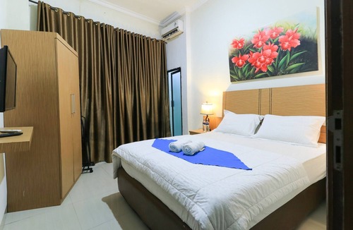 Panakkukang House | Labuana Homestay & Cafe Garden