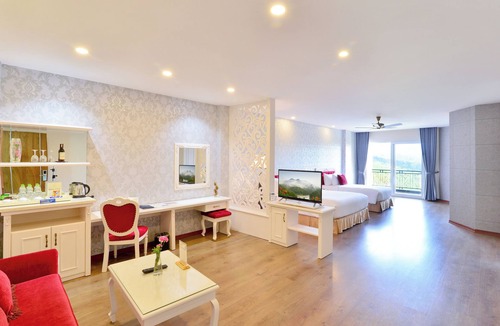 Phuong Hotel | Ladalat Hotel