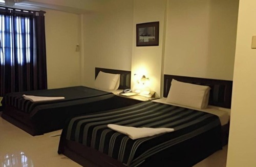 Pakse Hotel | Ladtana Phetarmonchai Hotel