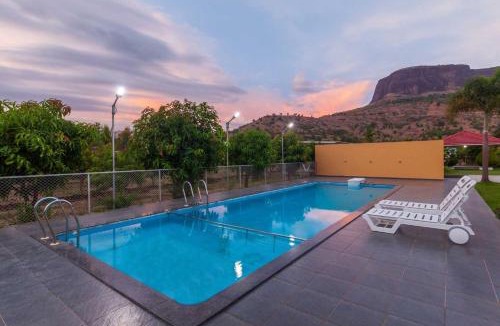 Khodala Villa | Lakeside Summers by StayVista - Mountain and Waterfalls view, Terrace, Pool & Snooker table for a perfect getaway