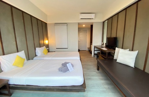 Rayong Hotel | LaLune Beach Resort