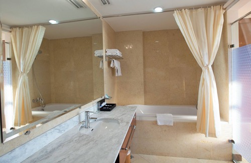 Thanh Hoa Hotel | Lam Kinh Hotel
