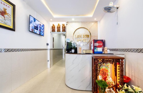 District 11 Hotel | Lam Sơn Hotel