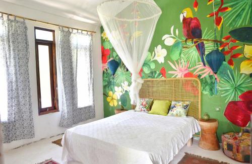 Nihiwatu House | Lambo Homestay