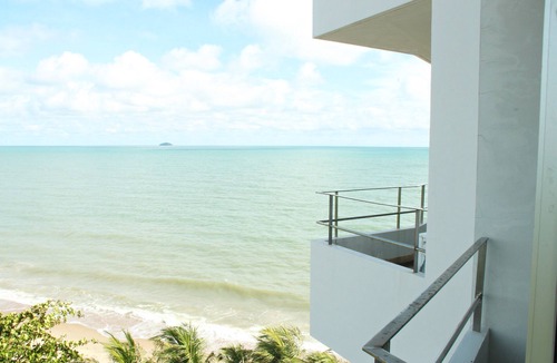 Rayong Province Condo | Large 3 Bedrooms, 2 Baths Beachfront Condominium with Private Beach
