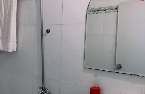 Old Quarter House | Large Family Room - Hoang Sang Homestay