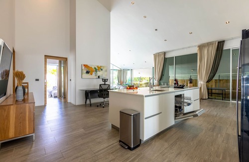 Hua Hin Villa | Large Private Pool Villa with 7 BR 7B