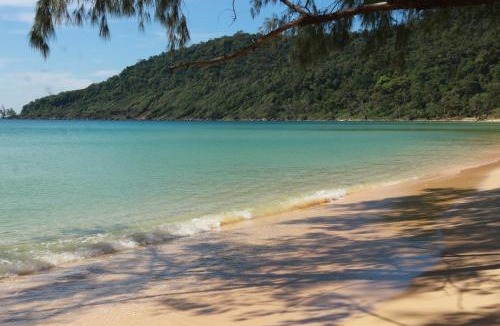 Koh Rong Sanloem Resort | Lazy Beach