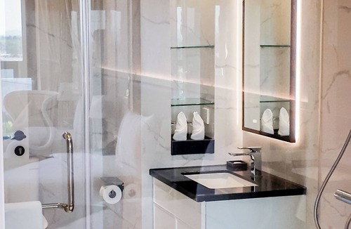Yen Bai Hotel | Le Blanc Heritage
