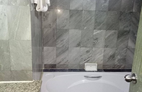 Bang Phong Phang Hotel | Lee Place Hotel