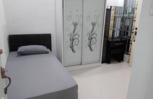 Kuala Rompin House | Legacy Meen Pantai Hiburan