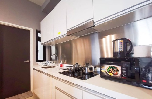 Medini Apartment | Legoland Medini 7pax @ JB City Homestay