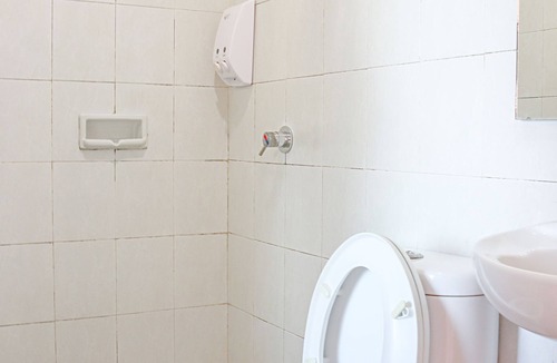 Ambon Hotel | LeGreen Suite Ratulangi