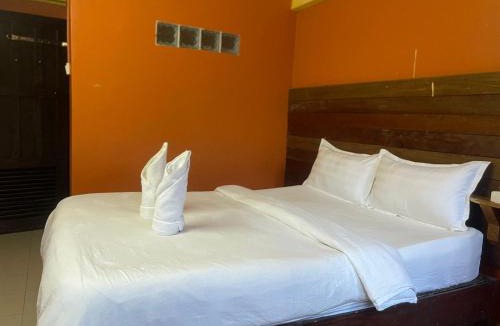 Vang Vieng Hotel | Leng Saysana Guesthouse