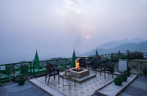 Mussoorie Villa | Life is Amazing at Hogwarts Villa - The Only theme based Villa in Mussorie