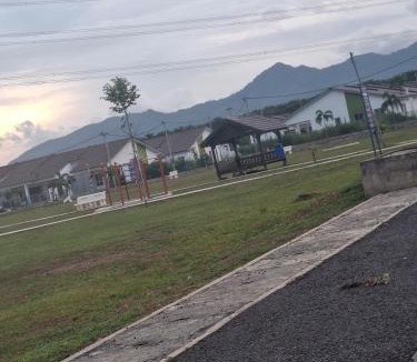 Gurun House | Lily Homestay-Gurun