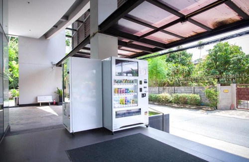 Bang Na Hotel | Lily Hotel Bangkok