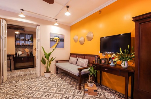 Hoan Kiem House | Little Anh House
