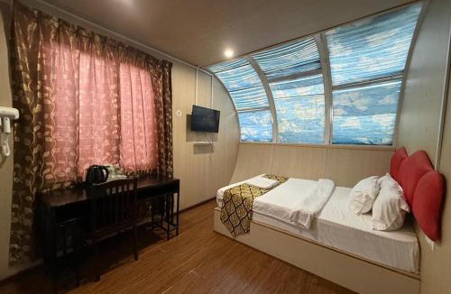 Penampang Hotel | LKH Motel