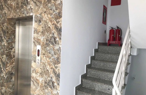 Phuong 15 House | Located near Tan Son Nhat Airport and middle of sport complex.