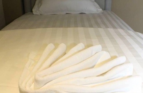 Gana-Gana Hotel | Lodge 37