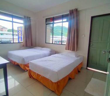 Gana-Gana Hotel | Lodge 88 (1)