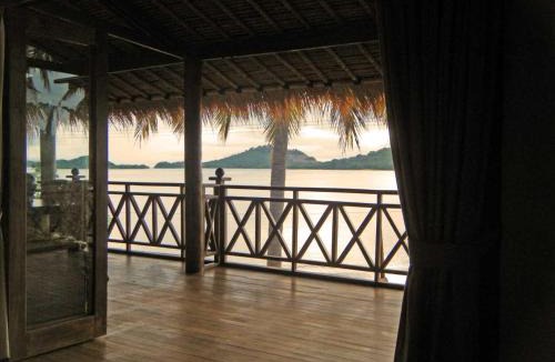 Batu Putih House | Lombok Villas, Villa KuraKura