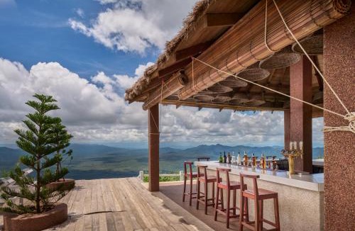 Kampong Seila Resort | Lomhae Kirirom Resort by EHM