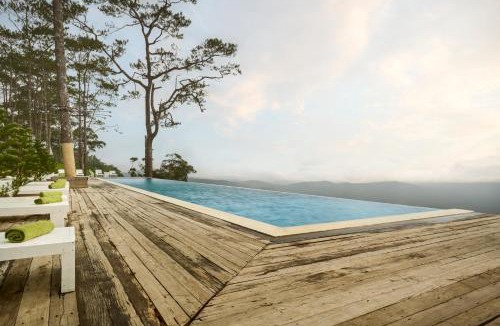 Kampong Seila Resort | Lomhae Kirirom Resort by EHM
