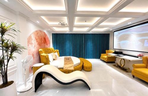 Hoc Mon Hotel | Love Luxury Hotel Bà Điểm