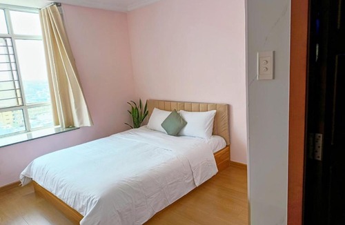 Da Nang City Centre Apartment | Lovely 2-Bedroom Apartment in the City Center