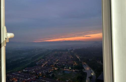Kampung Sungai Kembong Hilir Apartment | Lovely Luxury Hillview Kajang