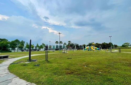 Ulu Tiram House | Lovely Modern Home 12 Pax Mount Austin JB