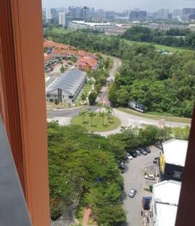 Bukit Jelutong Apartment | Lovely studio condo with balcony & pool @ Suria Jelutong