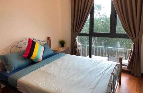 Central District Apartment | Loving&Comfy Ensuite By Crescent Bay