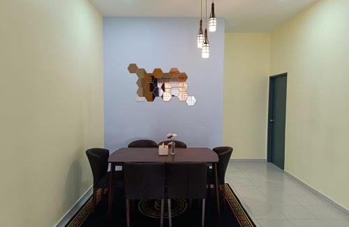 Kuantan House | Loving Homestay Pantai Sepat, Kuantan