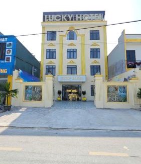Uong Bi Bed & Breakfast | Lucky Hotel Uông Bí