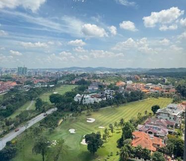 Tropicana Apartment | Lumi Tropicana Golf Course View with PS4 and Board Games B1-25