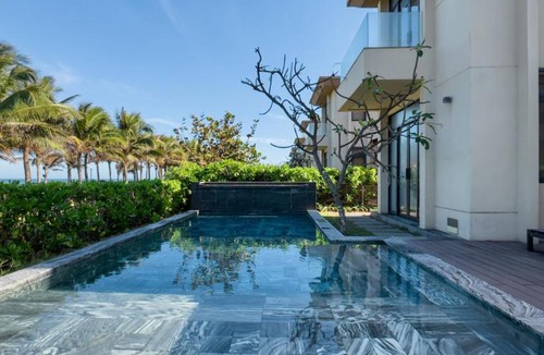 Cam Lam House | Lumina Villas Cam Ranh, Bai Dai beach luxury resort villas