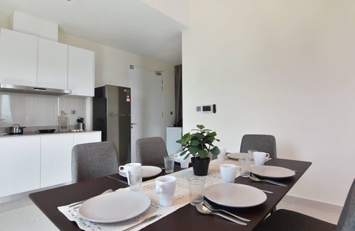 Bukit Kiara Apartment | Lux 2BR Apt Mt Kiara KL, Nice View, Free Parking