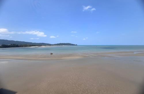 Kampung Peramu Hulu Apartment | LuxStay-Imperium Residence Sea View