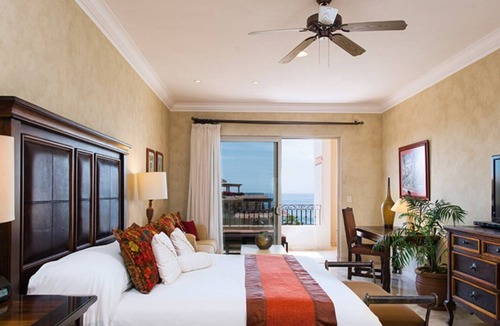 Cabo San Lucas Resort | Luxurious 2 Bedroom Condo on El Medano Beach - Villa La Estancia