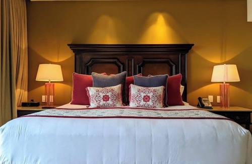 Marina Resort | Luxurious 2BR Penthouse w/Golf Access in Cabo San Lucas at Grand Solmar Land's