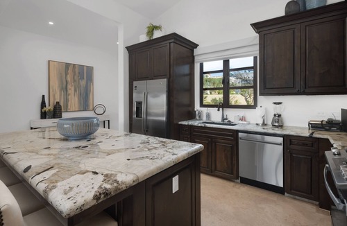 Cabo San Lucas Villa | Luxurious 4 BR Private Pool & Putting Green + Golf Cart at Diamante