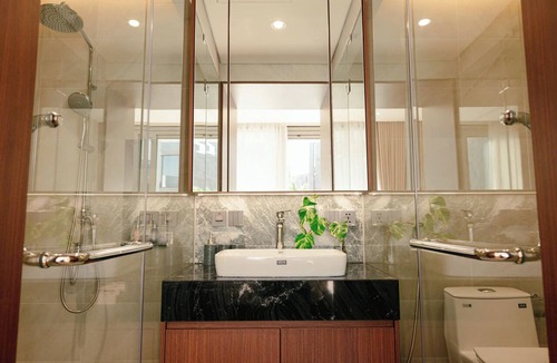 Ngu Hanh Son House | Luxurious 5-bedroom castle in enchanting Đà Nẵng,golf